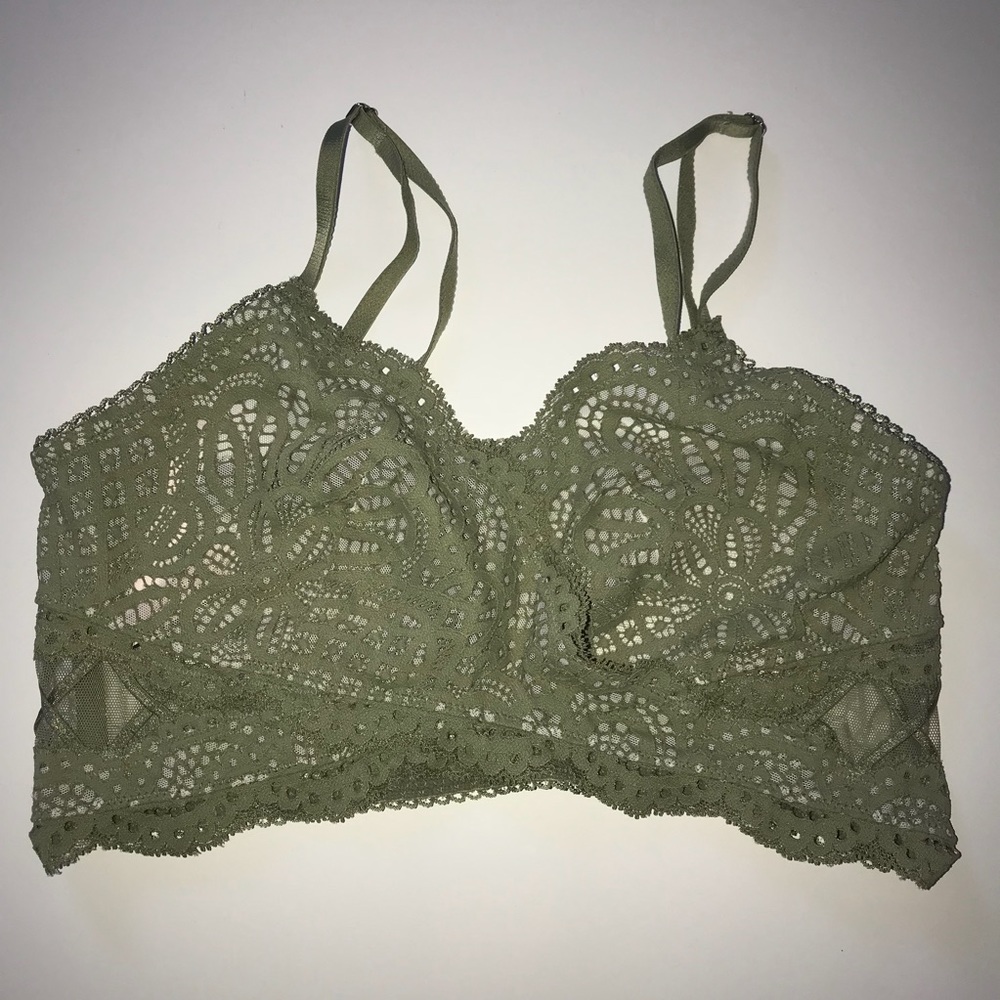 Victoria’s Secret lace green bralette sz Medium